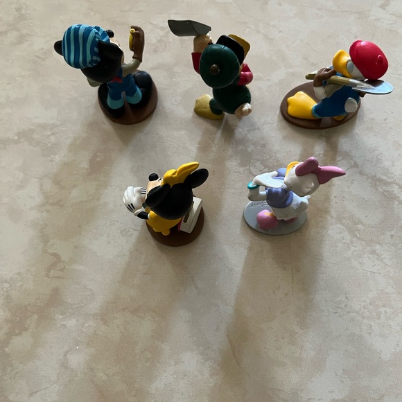 Disney Action Figure Set - Blue, Yellow, Red - Picture 3 of 14